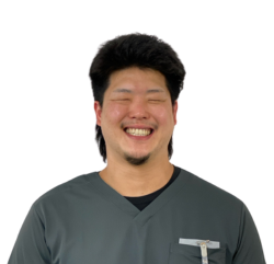村居 拓哉
